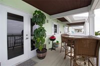 5282 Beach Drive SE, Saint Petersburg, FL 33705