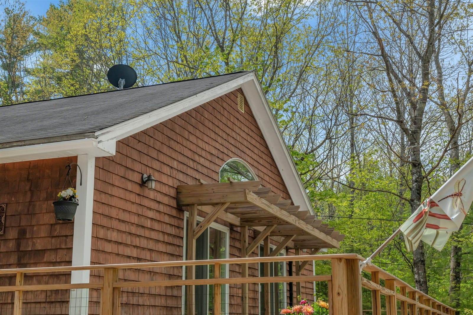 21 Hall Lane, Norway, ME 04268