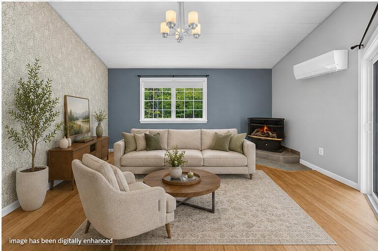 21 Hall Lane, Norway, ME 04268