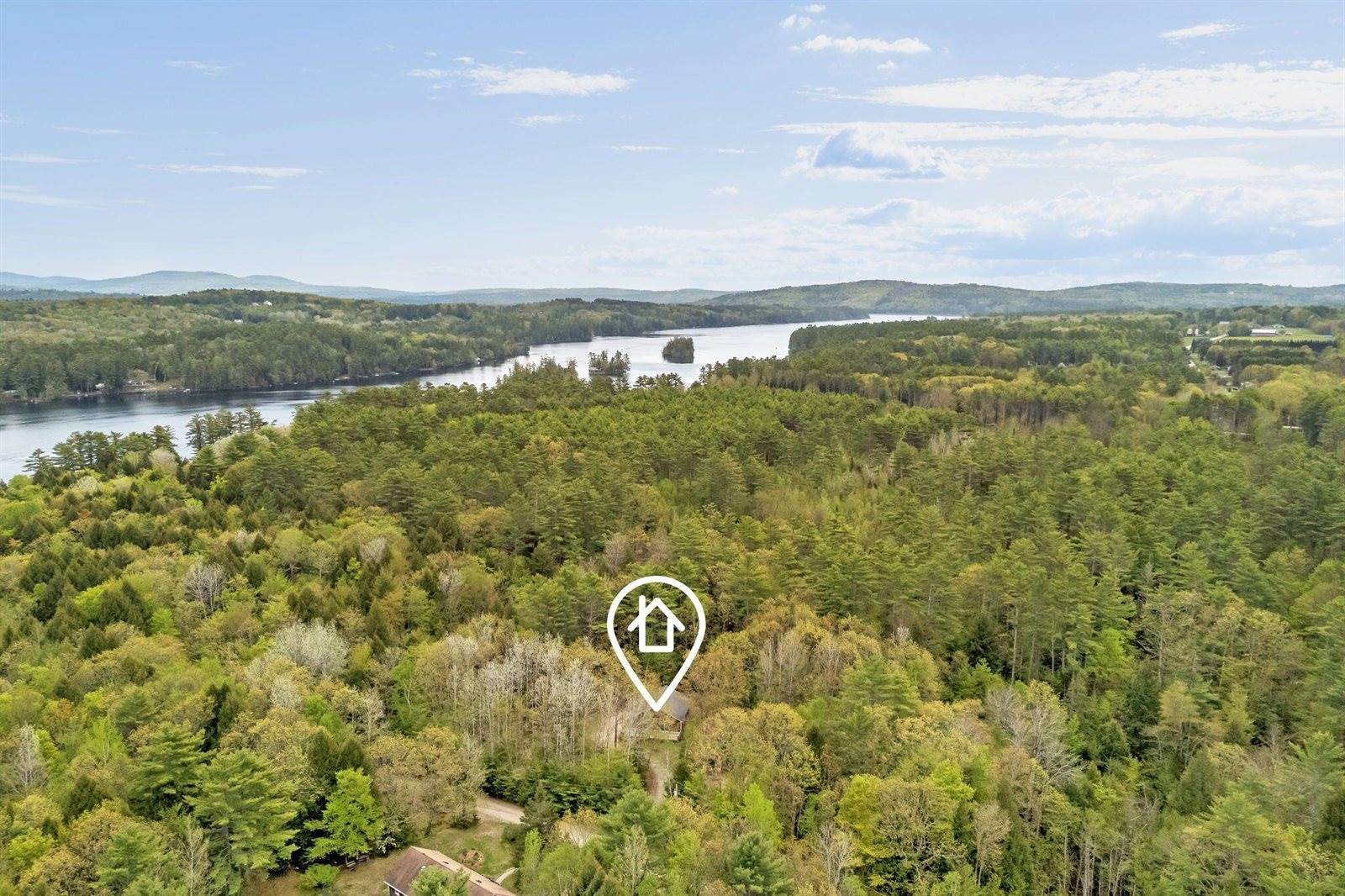 21 Hall Lane, Norway, ME 04268