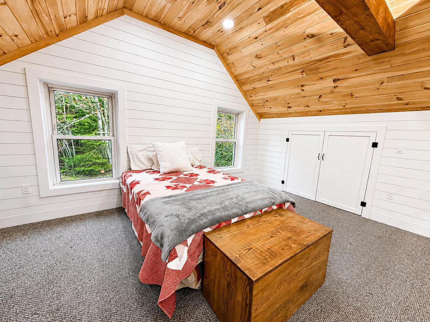 65 Tom Leighton Point Road, Milbridge, ME 04658