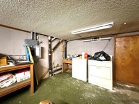 41 Mallory St, Morrilton, AR 72110