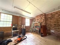 41 Mallory St, Morrilton, AR 72110