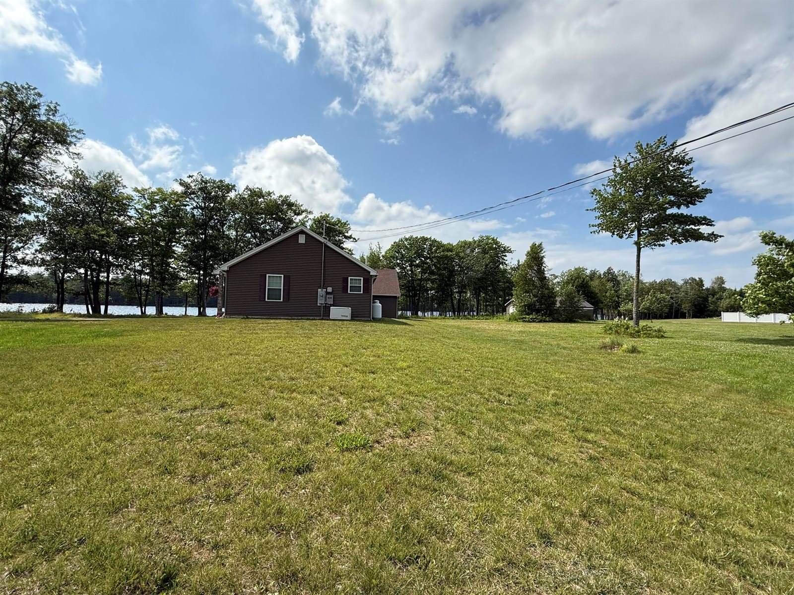 45 Oakview Lane, Enfield, ME 04493
