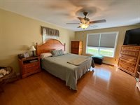 45 Oakview Lane, Enfield, ME 04493