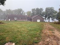 45 Oakview Lane, Enfield, ME 04493