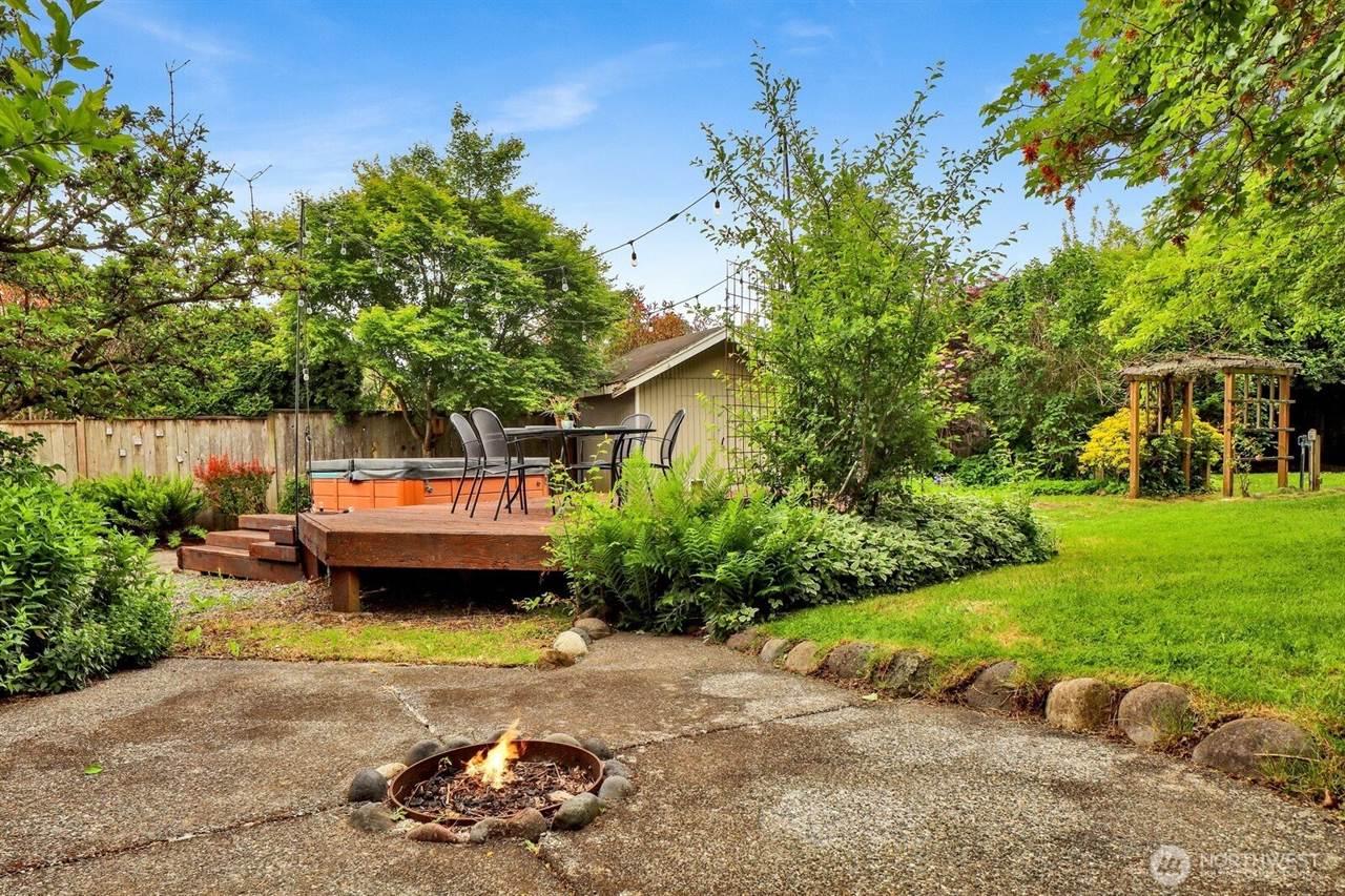 2821 Racine Street, Bellingham, WA 98226