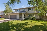 901 Sally Street, Papillion, NE 68046