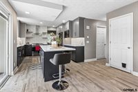 901 Sally Street, Papillion, NE 68046