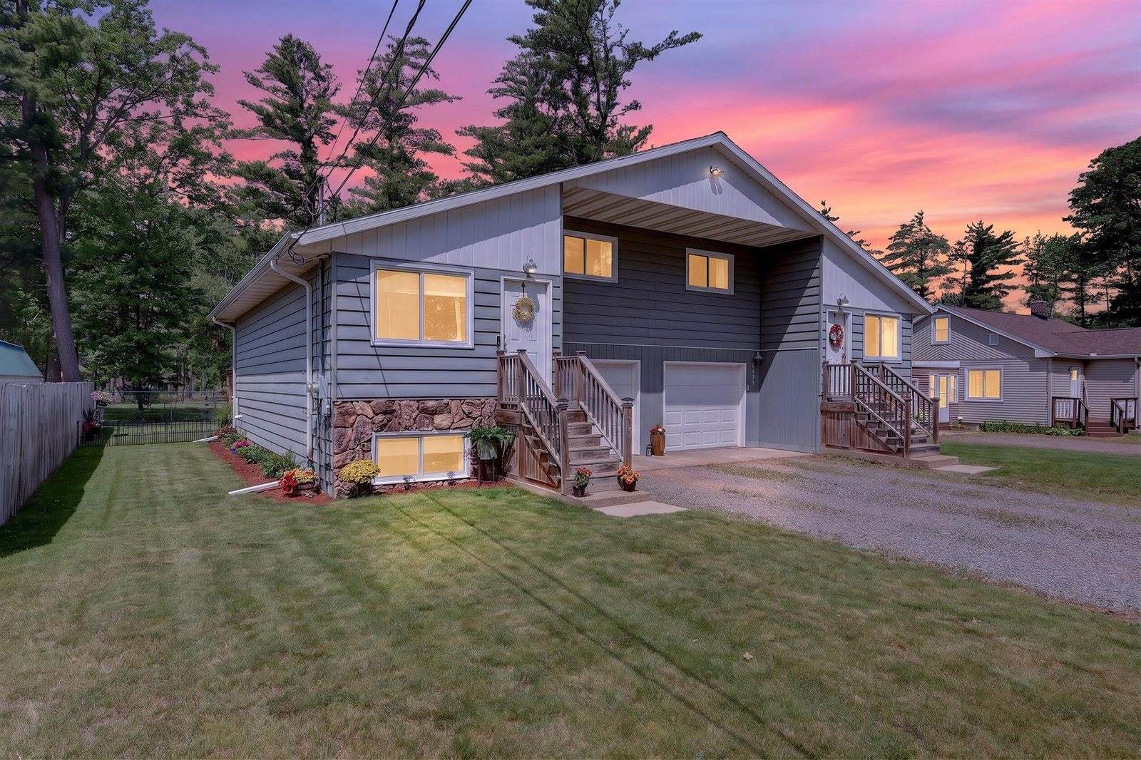 3530/3532 Lincoln Street, Wisconsin Rapids, WI 54494