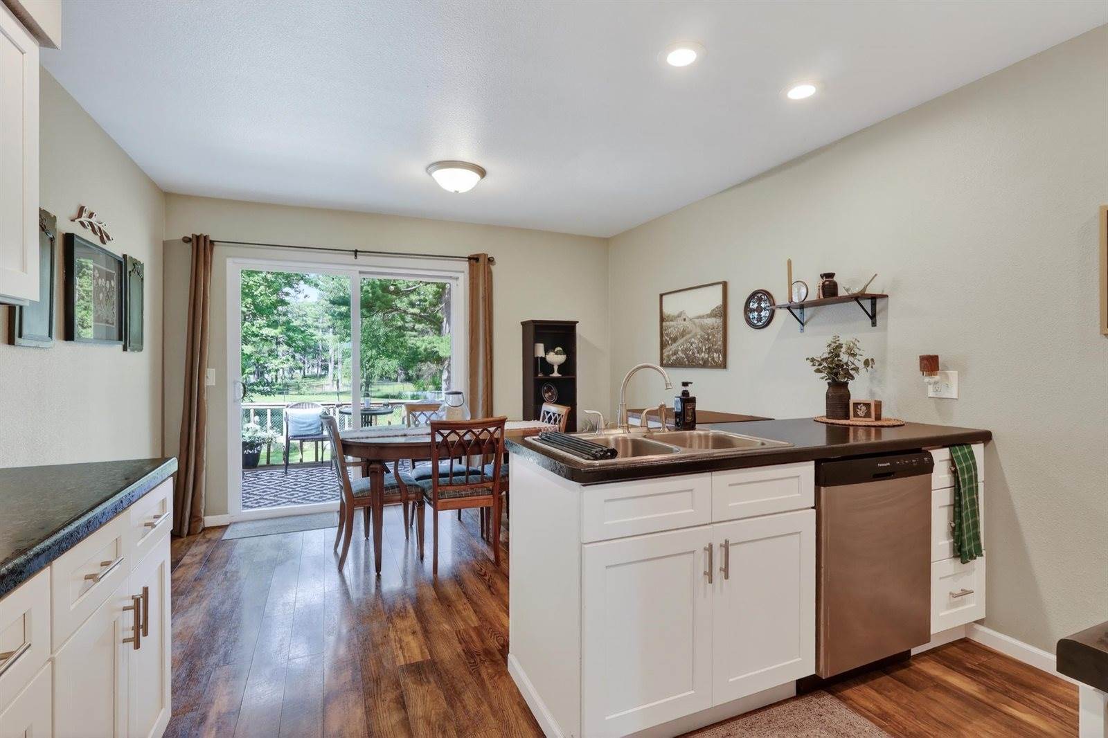3530/3532 Lincoln Street, Wisconsin Rapids, WI 54494