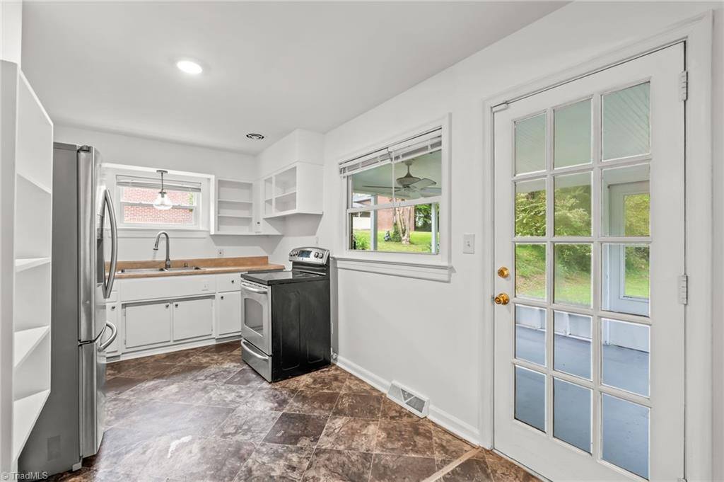 1410 Wiltshire Street, High Point, NC 27265