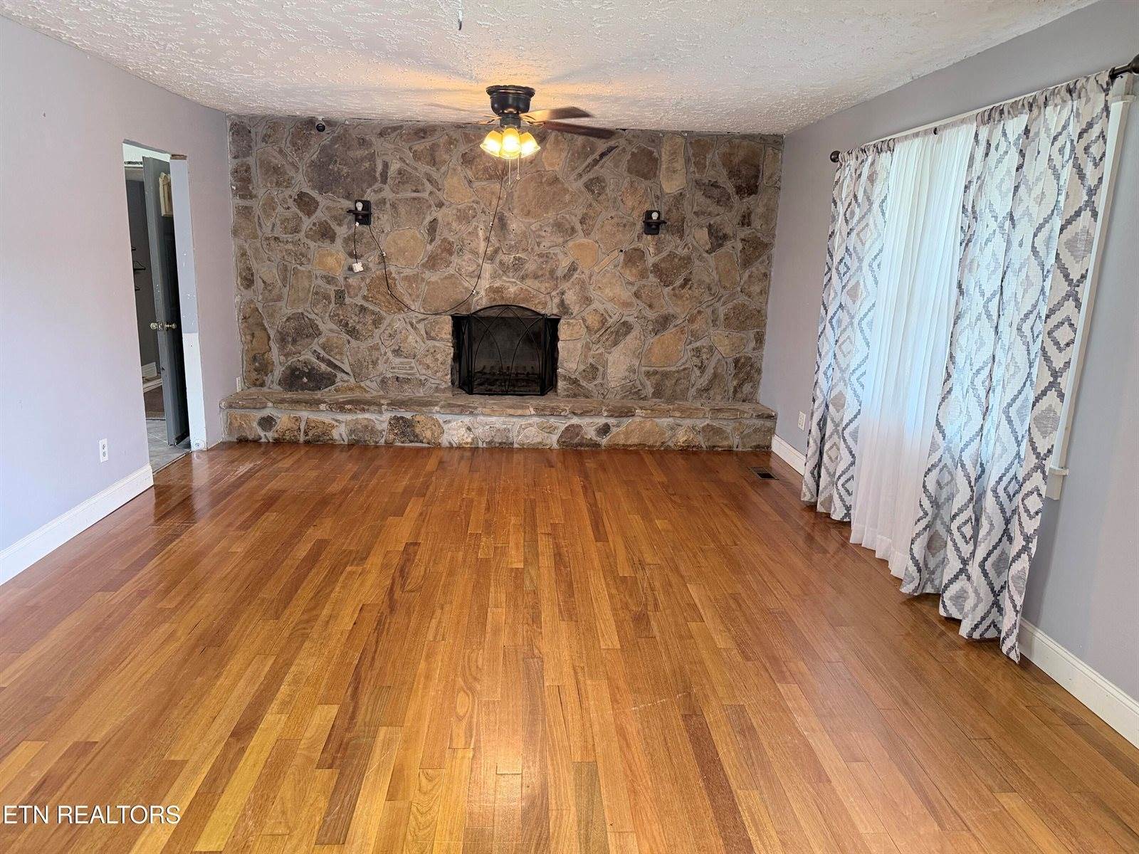 130 County Road 306, Sweetwater, TN 37874