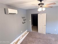 130 County Road 306, Sweetwater, TN 37874