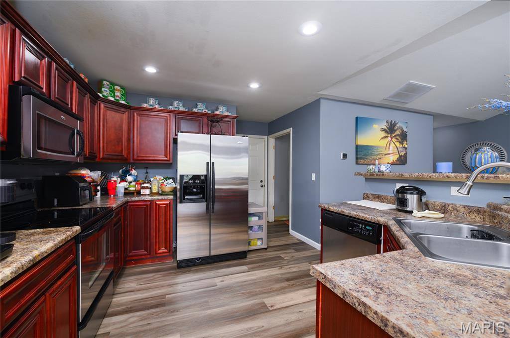 226 Settlers Pass, Waynesville, MO 65583