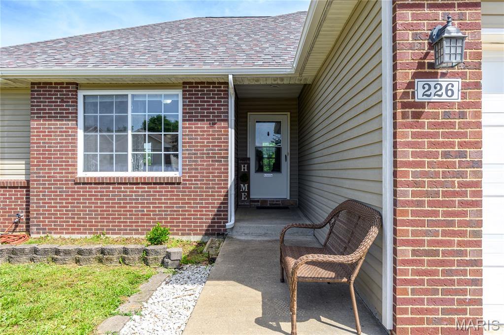 226 Settlers Pass, Waynesville, MO 65583