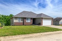 226 Settlers Pass, Waynesville, MO 65583