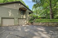 383 Ravenwood Lane, Horse Shoe, NC 28742