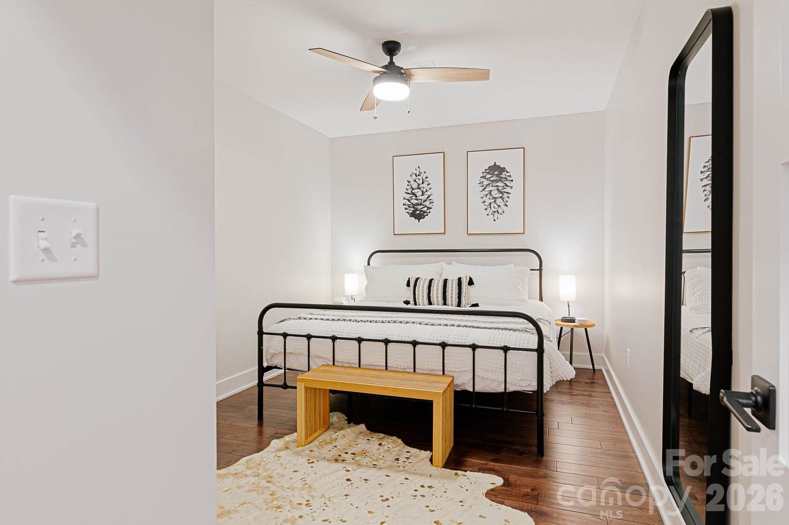 122 College Street, Asheville, NC 28801