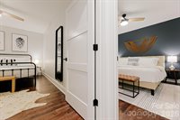 122 College Street, Asheville, NC 28801