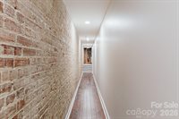 122 College Street, Asheville, NC 28801