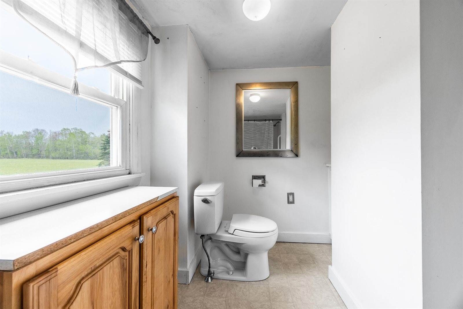 300 Coldbrook Road, Hampden, ME 04444