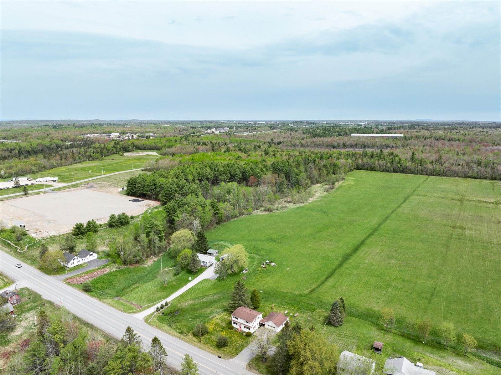 300 Coldbrook Road, Hampden, ME 04444