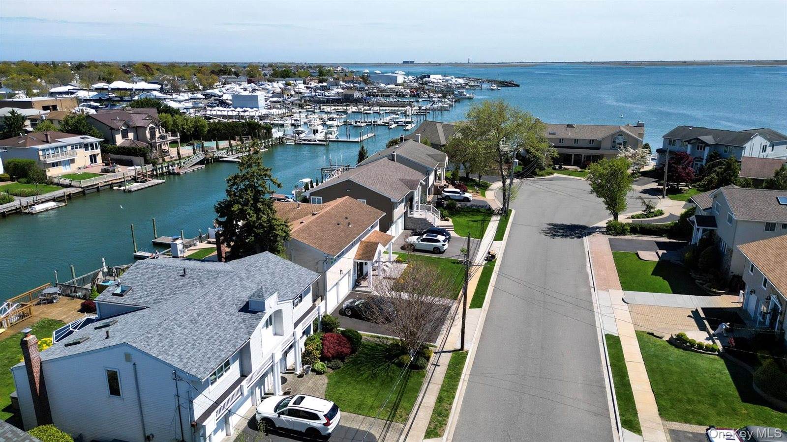 2912 Bay Drive, Merrick, NY 11566