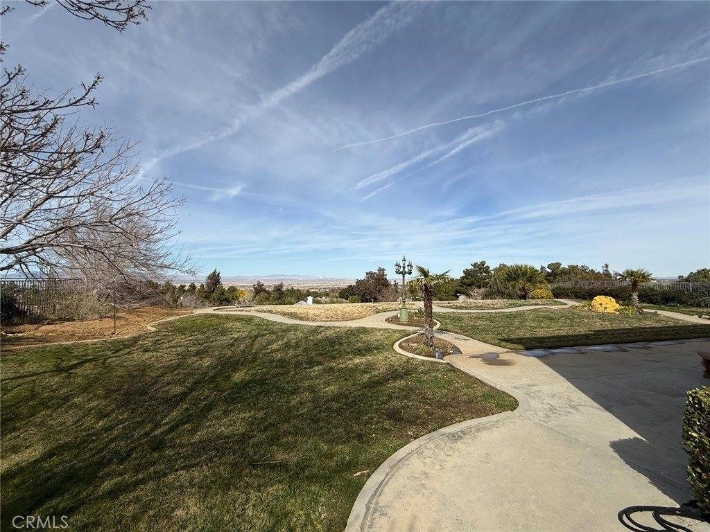 5739 Avenida Entrada, Palmdale, CA 93551