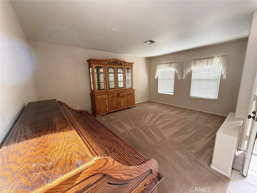 5739 Avenida Entrada, Palmdale, CA 93551