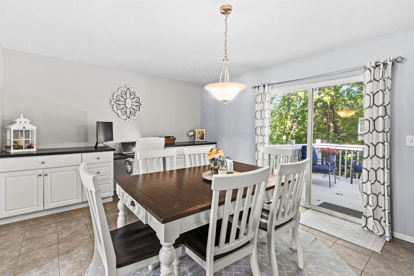 452 Medwin Place, Columbus, OH 43230