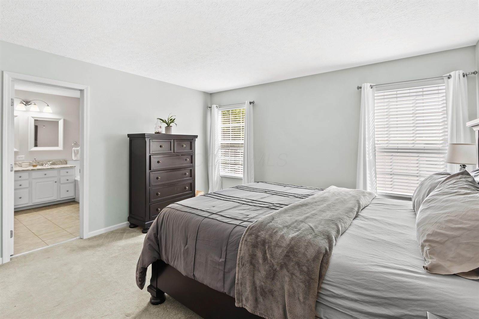 452 Medwin Place, Columbus, OH 43230