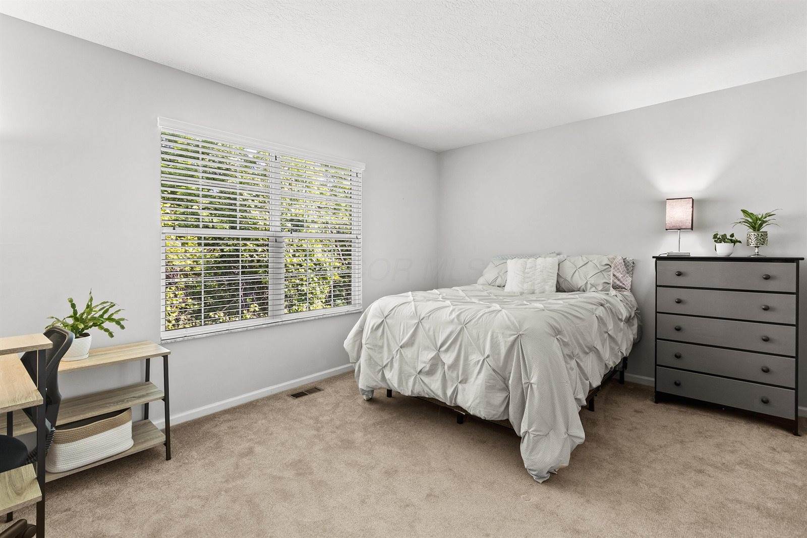 452 Medwin Place, Columbus, OH 43230