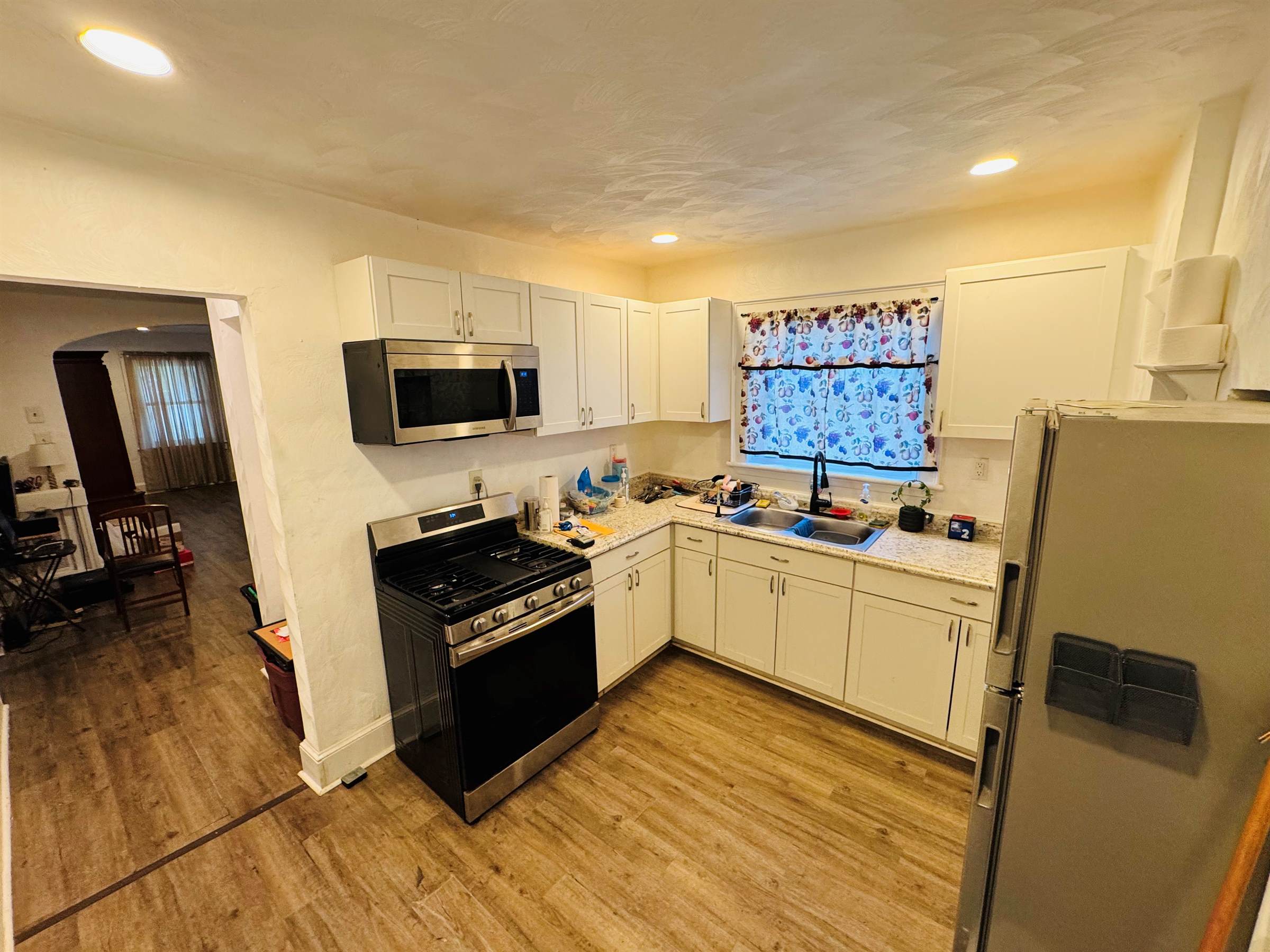 2417 Lansing Avenue, Portsmouth, VA 23704
