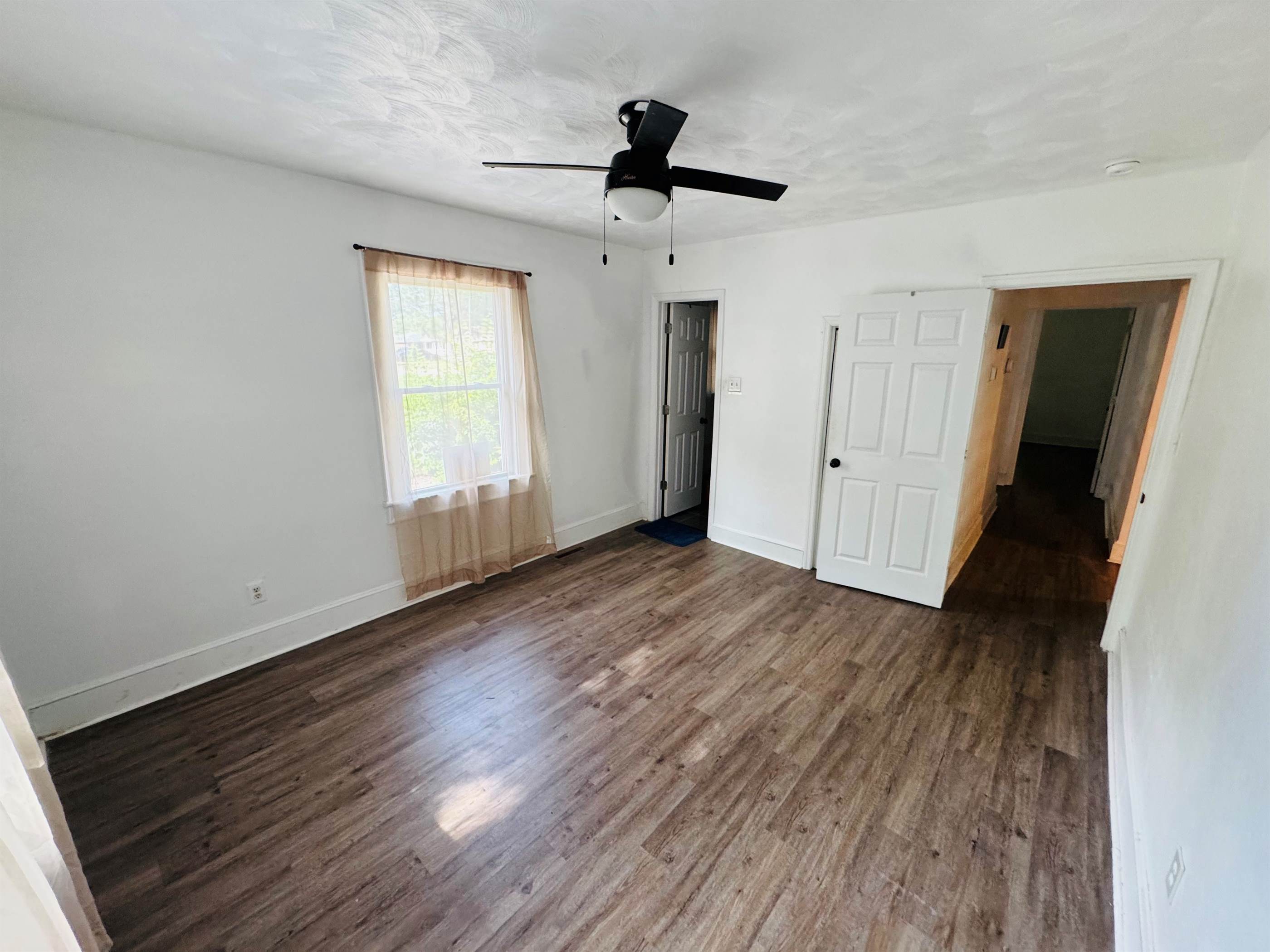 2417 Lansing Avenue, Portsmouth, VA 23704