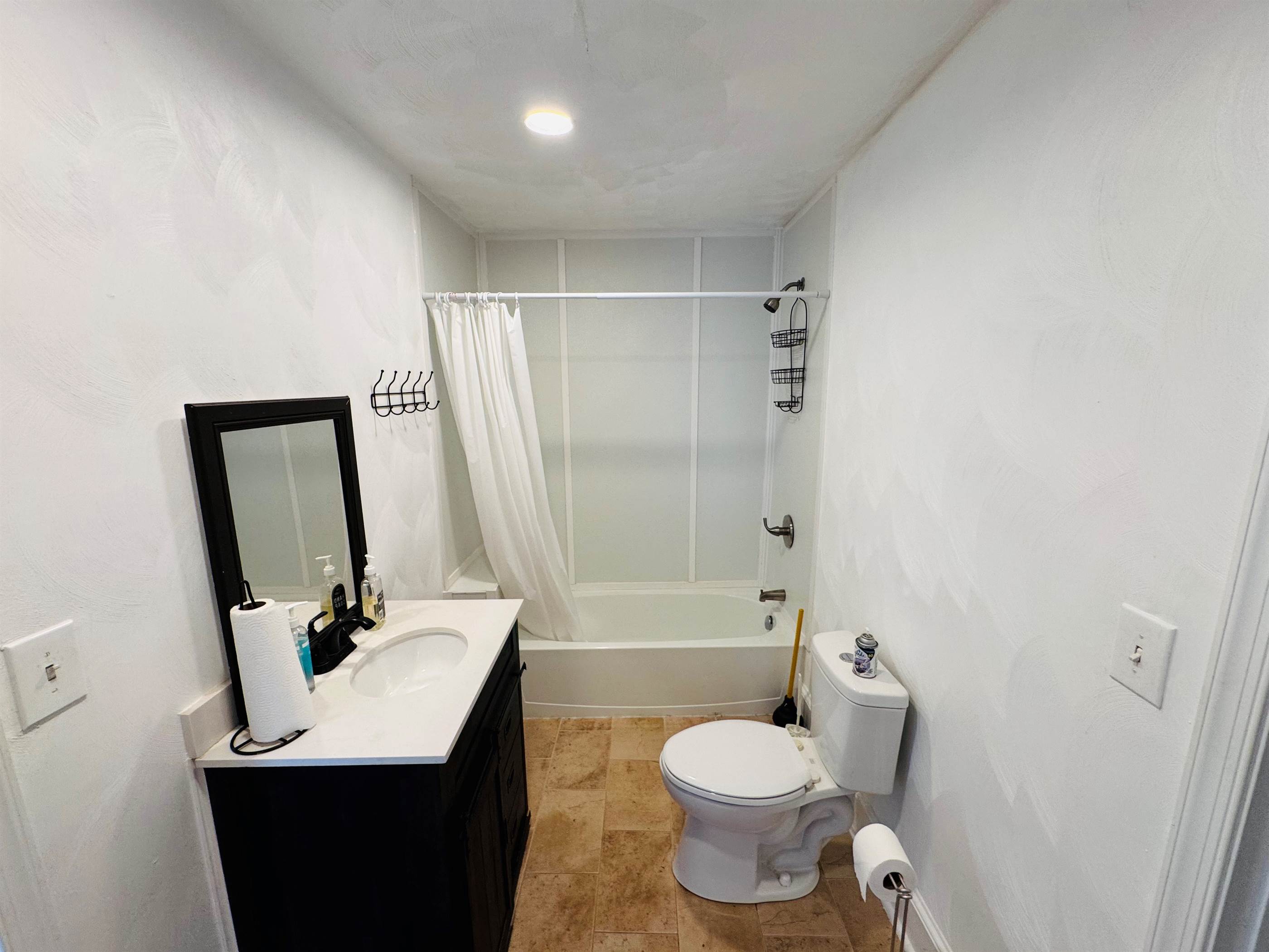 2417 Lansing Avenue, Portsmouth, VA 23704
