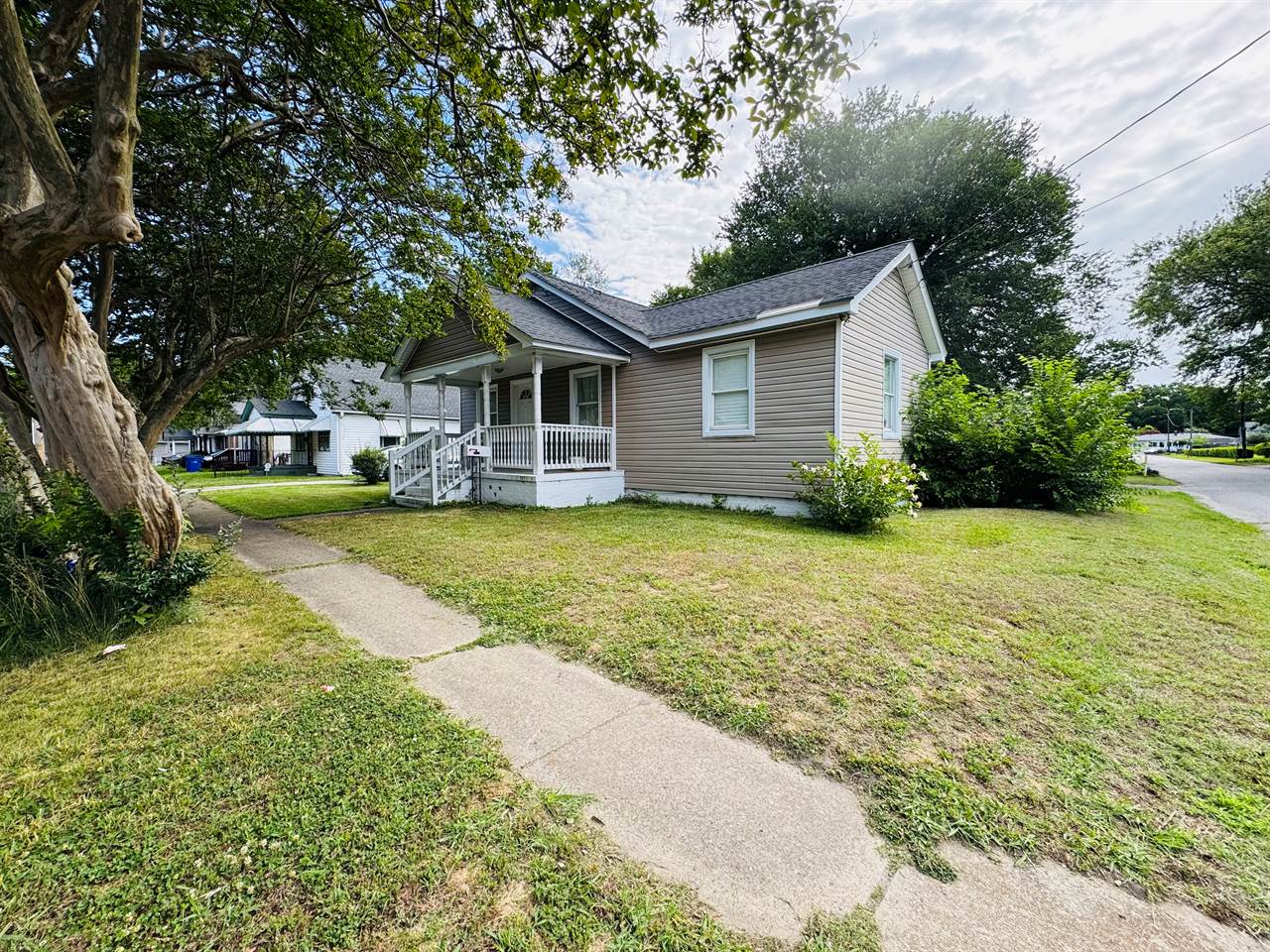 2417 Lansing Avenue, Portsmouth, VA 23704