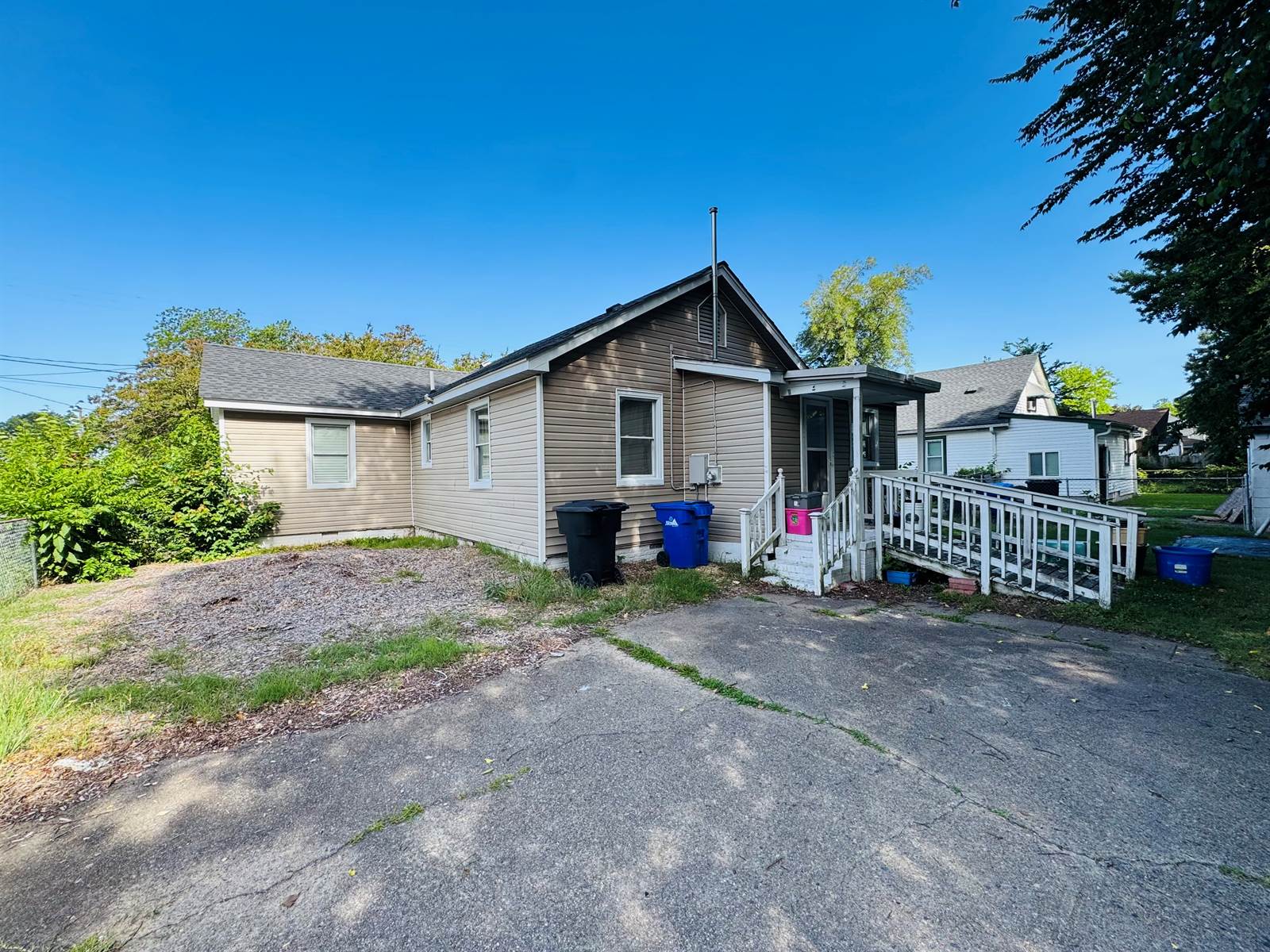 2417 Lansing Avenue, Portsmouth, VA 23704