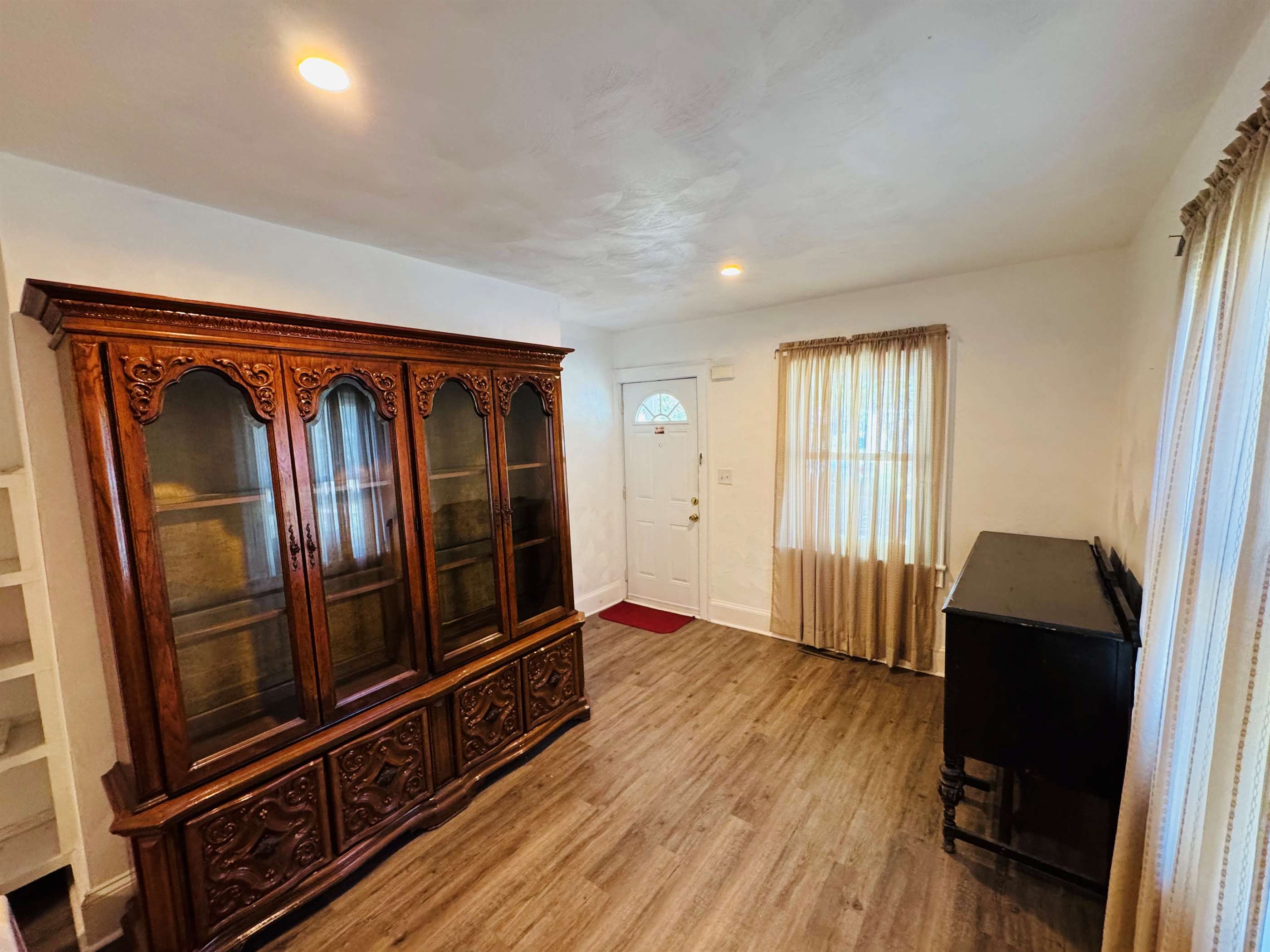 2417 Lansing Avenue, Portsmouth, VA 23704