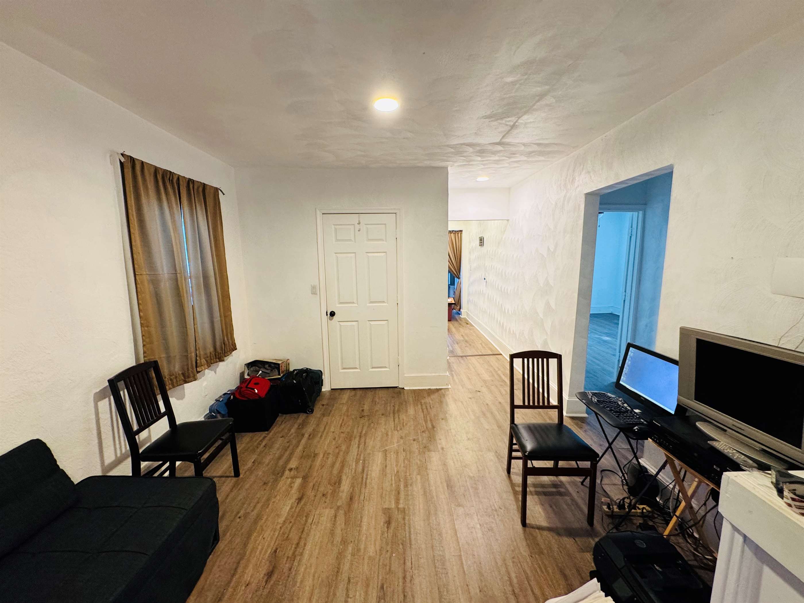 2417 Lansing Avenue, Portsmouth, VA 23704