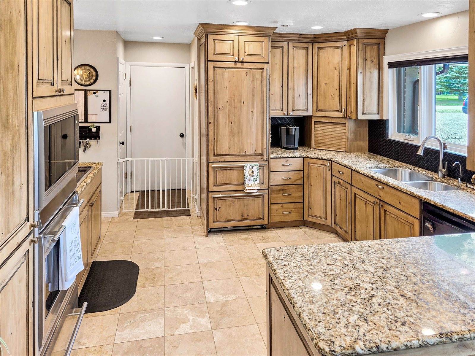 102 Broken Circle, Evanston, WY 82930