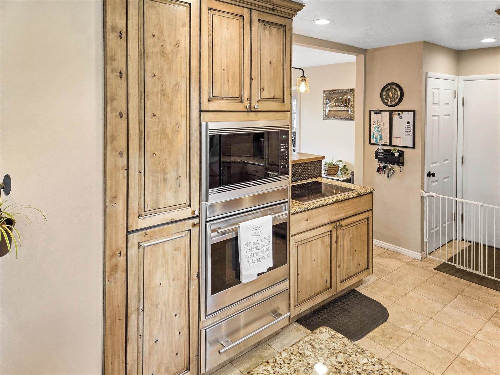 102 Broken Circle, Evanston, WY 82930