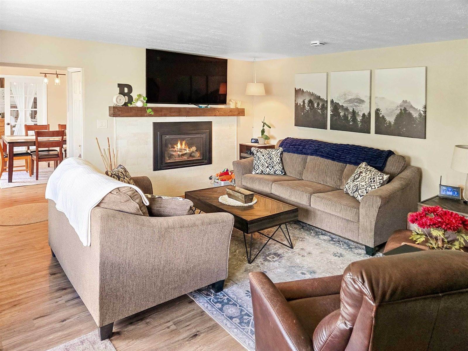 102 Broken Circle, Evanston, WY 82930