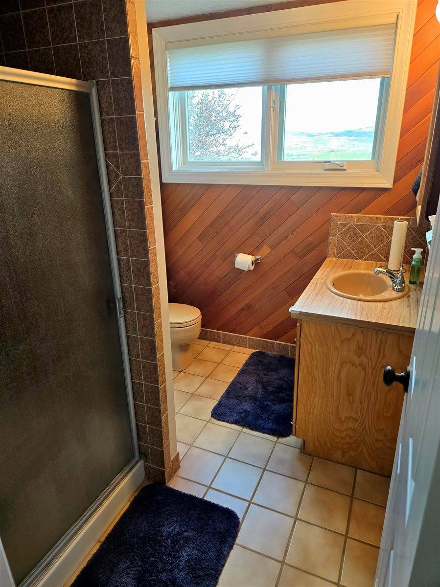 102 Broken Circle, Evanston, WY 82930