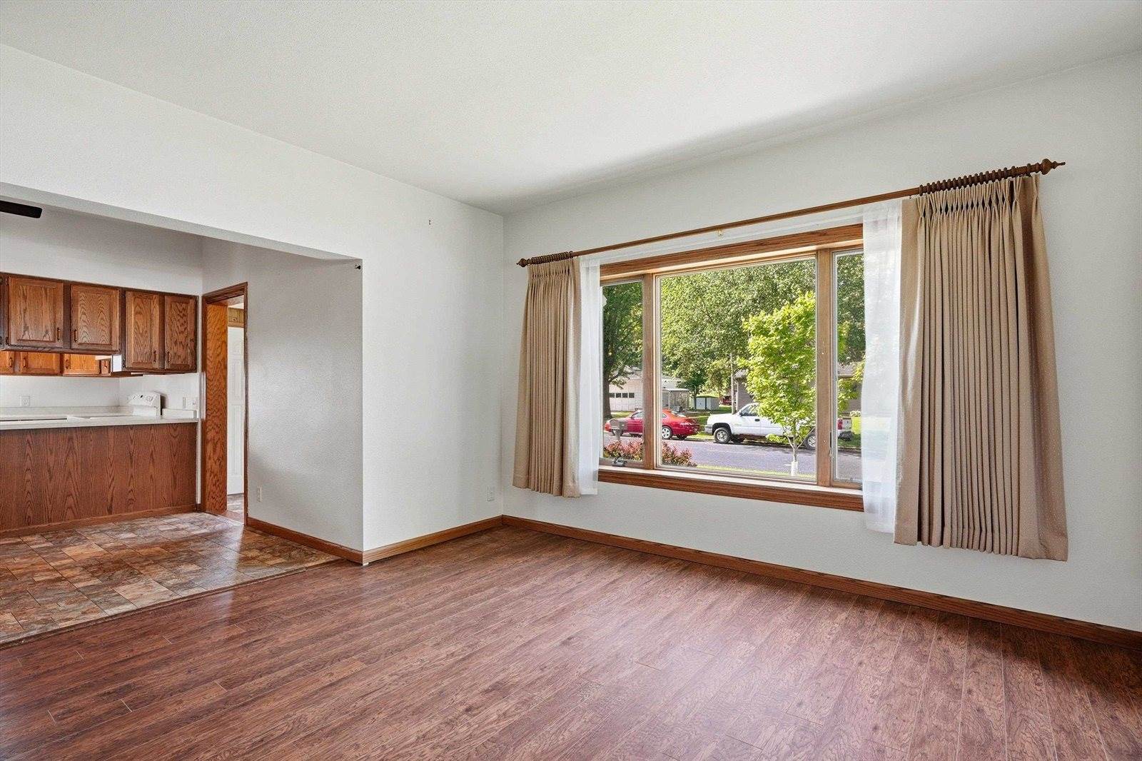 1617 E Blodgett Street, Marshfield, WI 54449