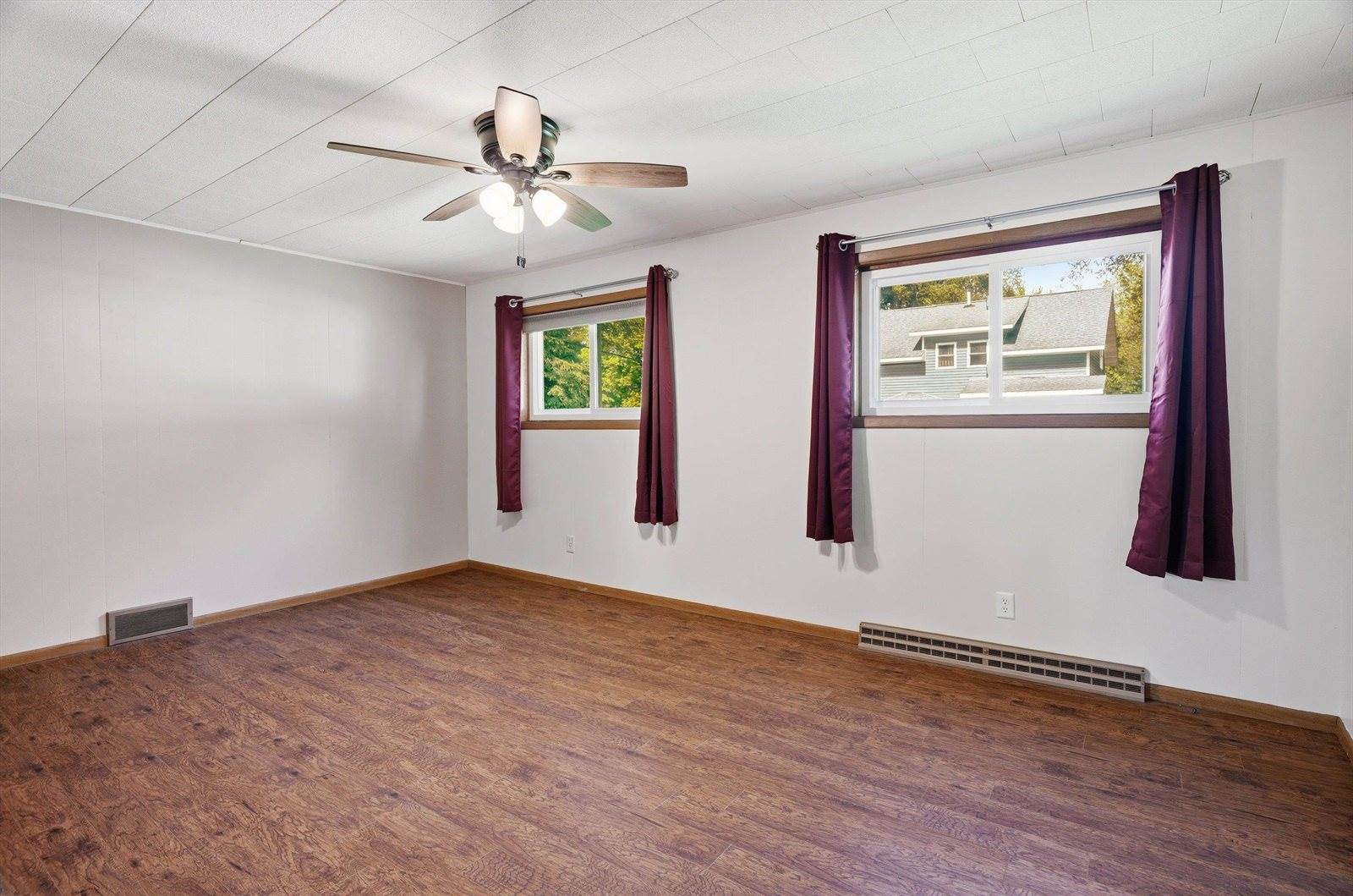 1617 E Blodgett Street, Marshfield, WI 54449
