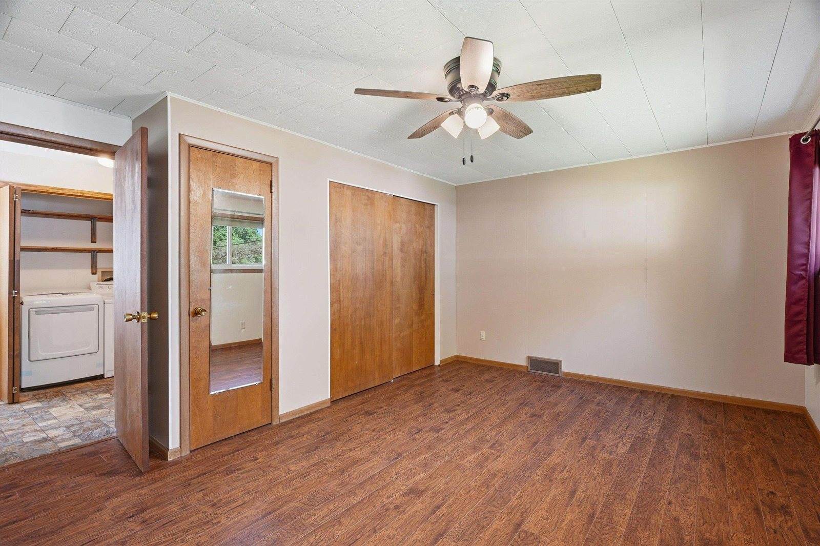 1617 E Blodgett Street, Marshfield, WI 54449