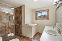 1617 E Blodgett Street, Marshfield, WI 54449
