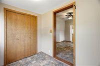 1617 E Blodgett Street, Marshfield, WI 54449