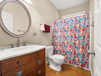 710 S Division St, DeRidder, LA 70634